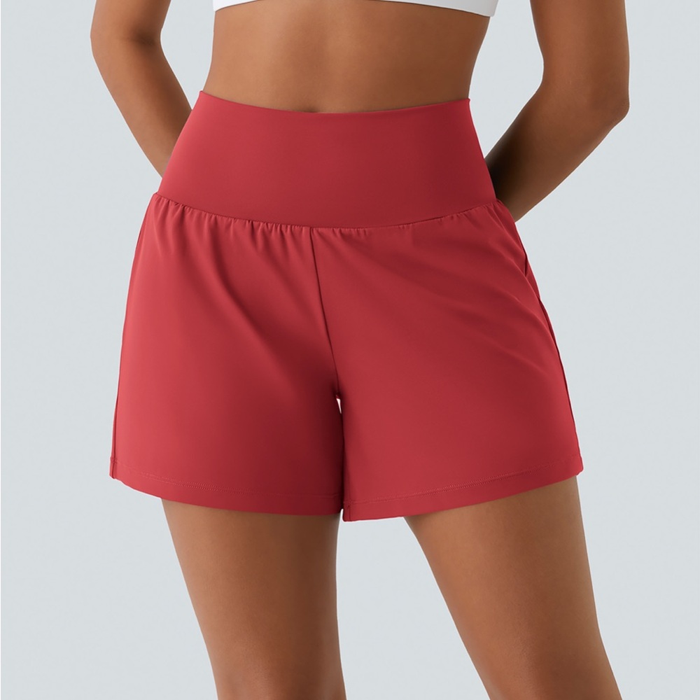 NWT Women's High-Waisted Active Shorts
